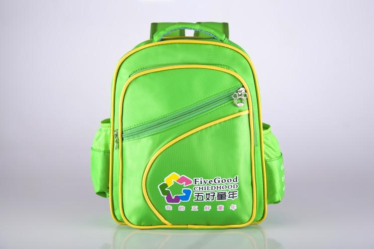 湘中箱包新势力 走进湖南省童得乐箱包供应基地
